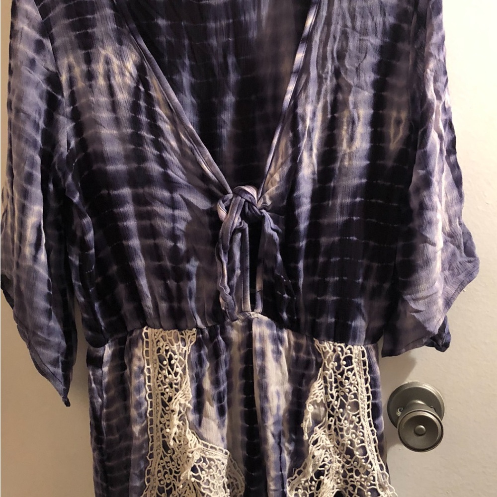 Lucky & Coco Size Large Tie-Dye Romper with Lace Accents